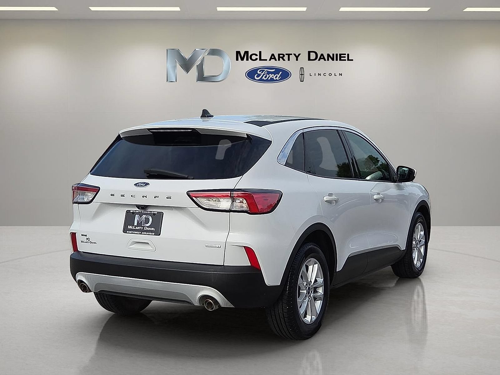 Certified 2020 Ford Escape SE FWD image 5