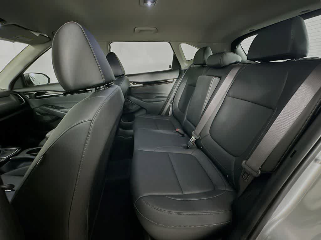 Used 2024 Kia Seltos EX FWD image 14