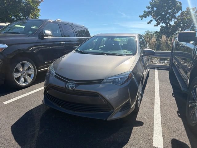 Used 2019 Toyota Corolla LE FWD image 1