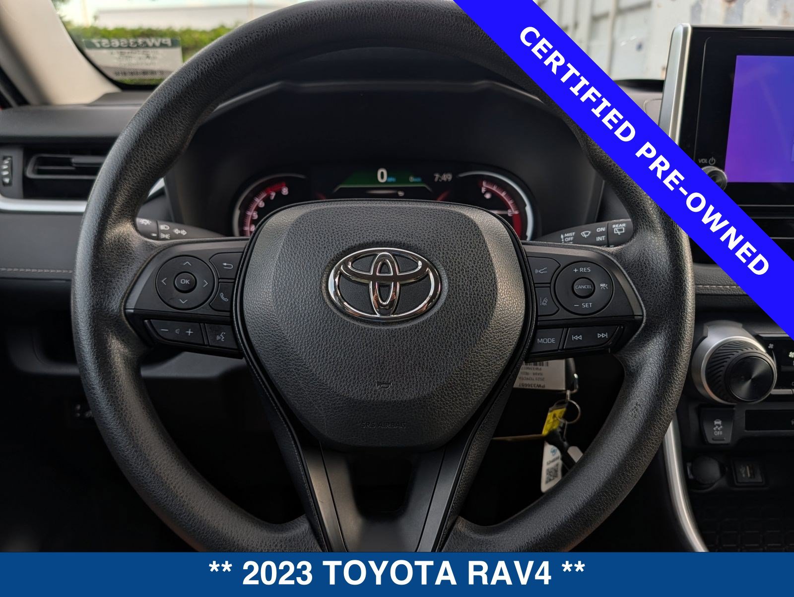 Used 2023 Toyota RAV4 LE AWD/4WD image 27