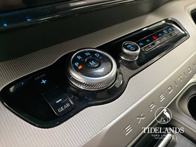Certified 2025 Ford Expedition Active RWD image 29