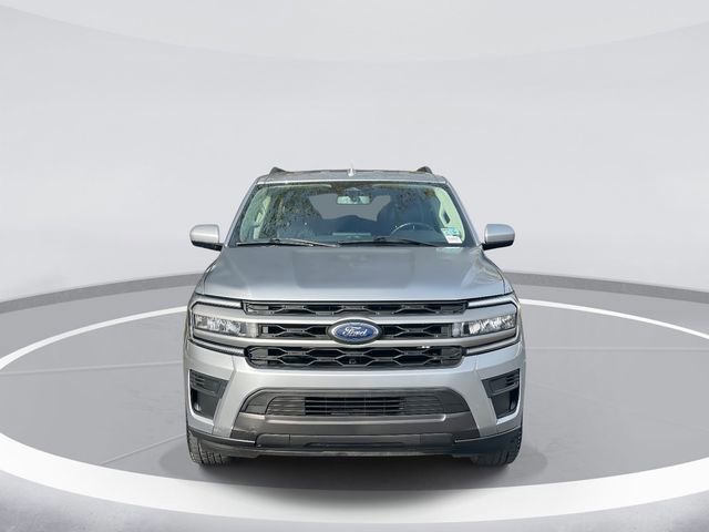 Certified 2024 Ford Expedition XLT image 5