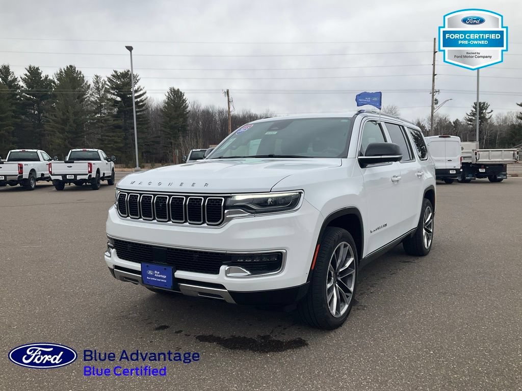 Used 2023 Jeep Wagoneer Series III w/ Premium Group I AWD/4WD image 29