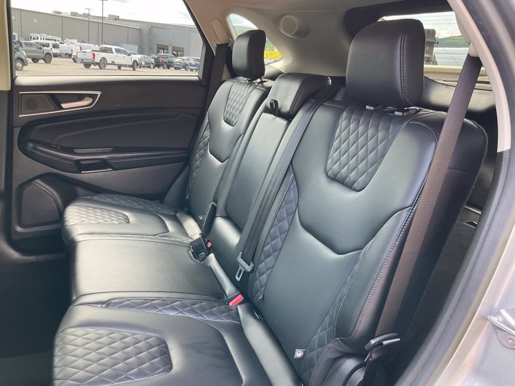 Certified 2024 Ford Edge Titanium AWD/4WD image 18