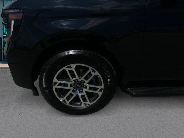 Certified 2025 Ford Expedition Active RWD image 9