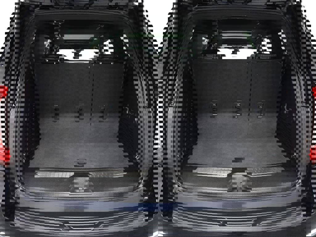 Used 2023 GMC Yukon Denali image 29