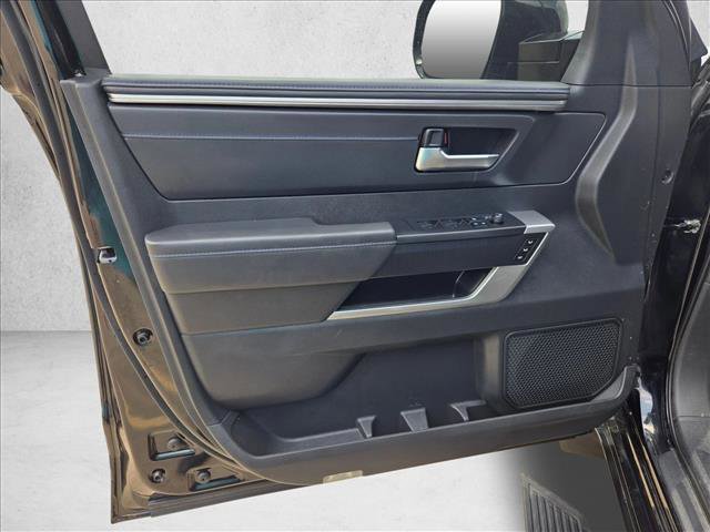 Used 2025 Toyota Tundra Platinum AWD/4WD image 12