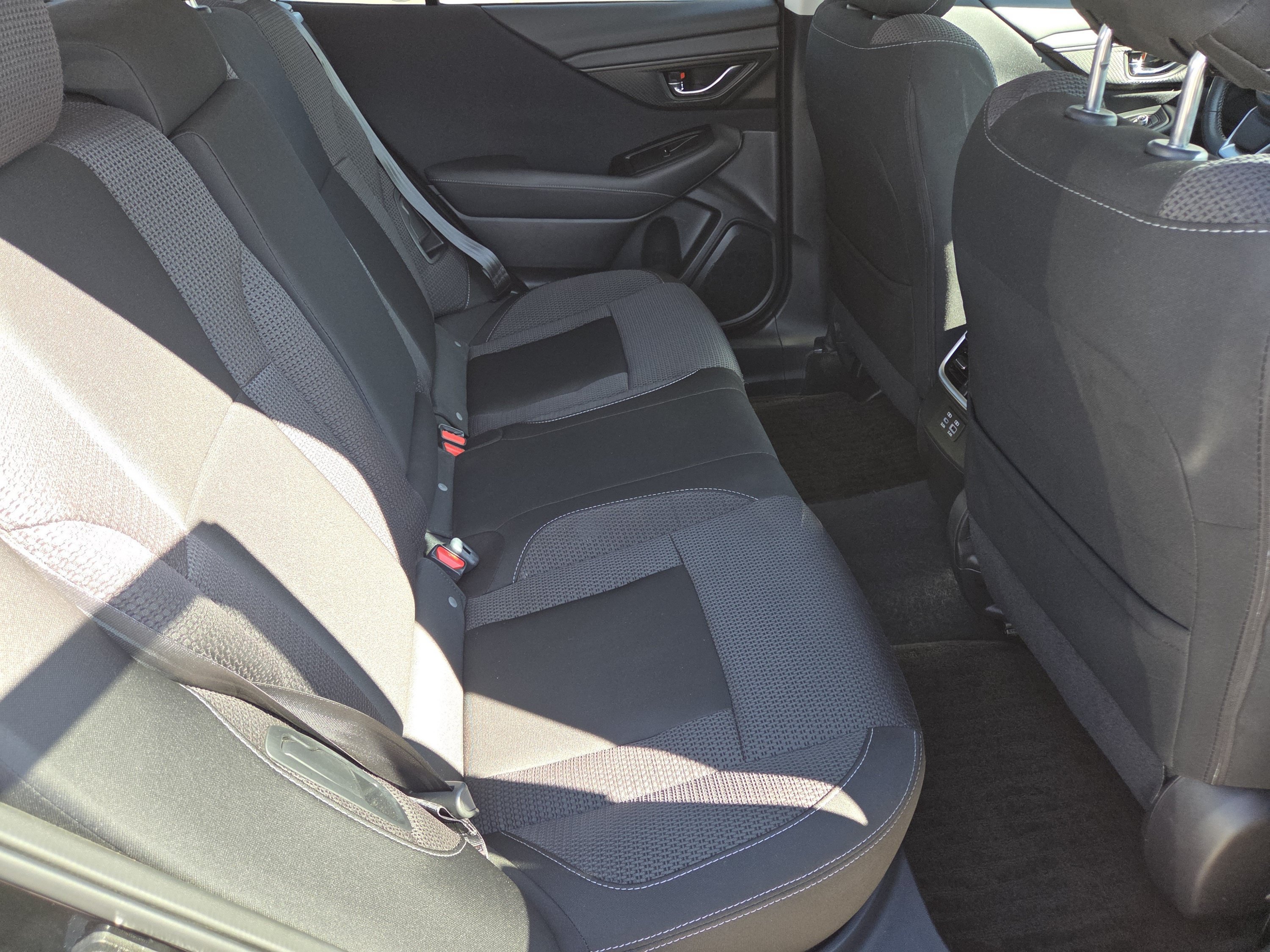 Used 2024 Subaru Outback Premium AWD/4WD image 26