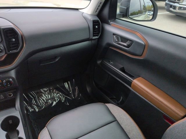 Certified 2024 Ford Bronco Sport Outer Banks w/ Tech Package image 16