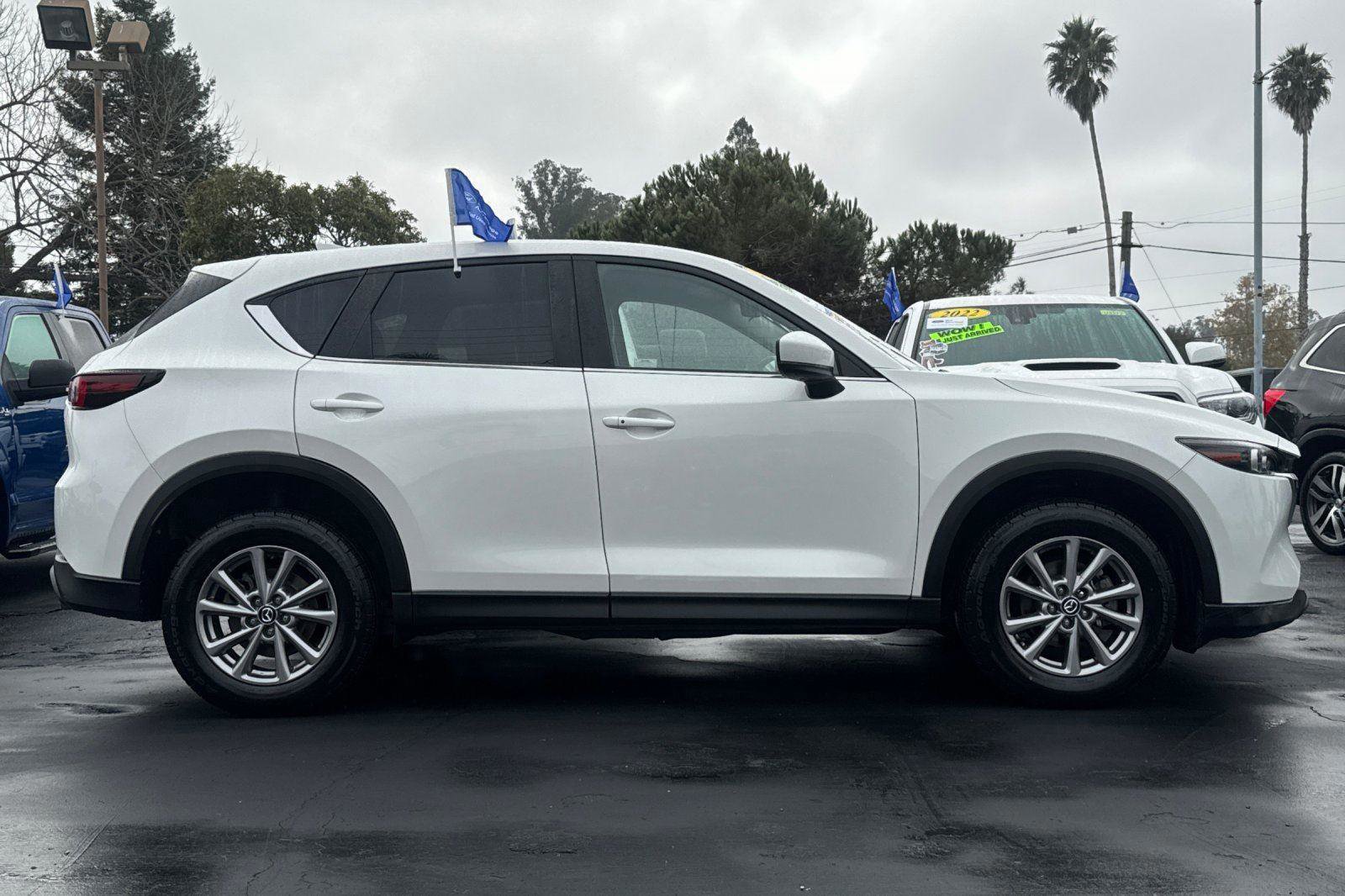 Used 2023 MAZDA CX-5 AWD 2.5 S w/ Select Package image 6