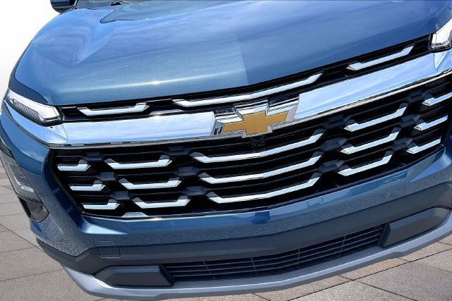 Used 2025 Chevrolet Equinox LT FWD image 29