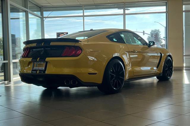 Certified 2017 Ford Mustang Shelby GT350 image 4