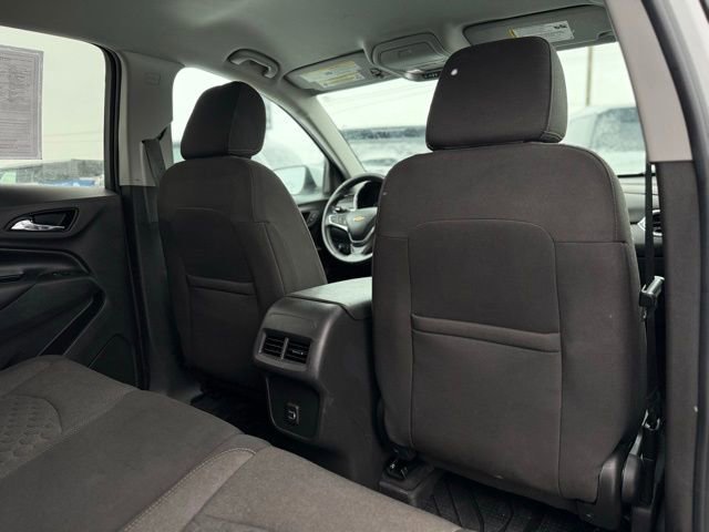 Used 2020 Chevrolet Equinox LT w/ Driver Convenience Package image 30