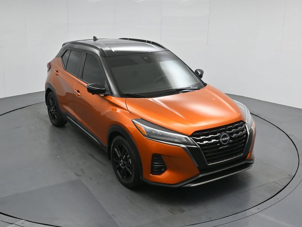 Used 2023 Nissan Kicks SR FWD image 37