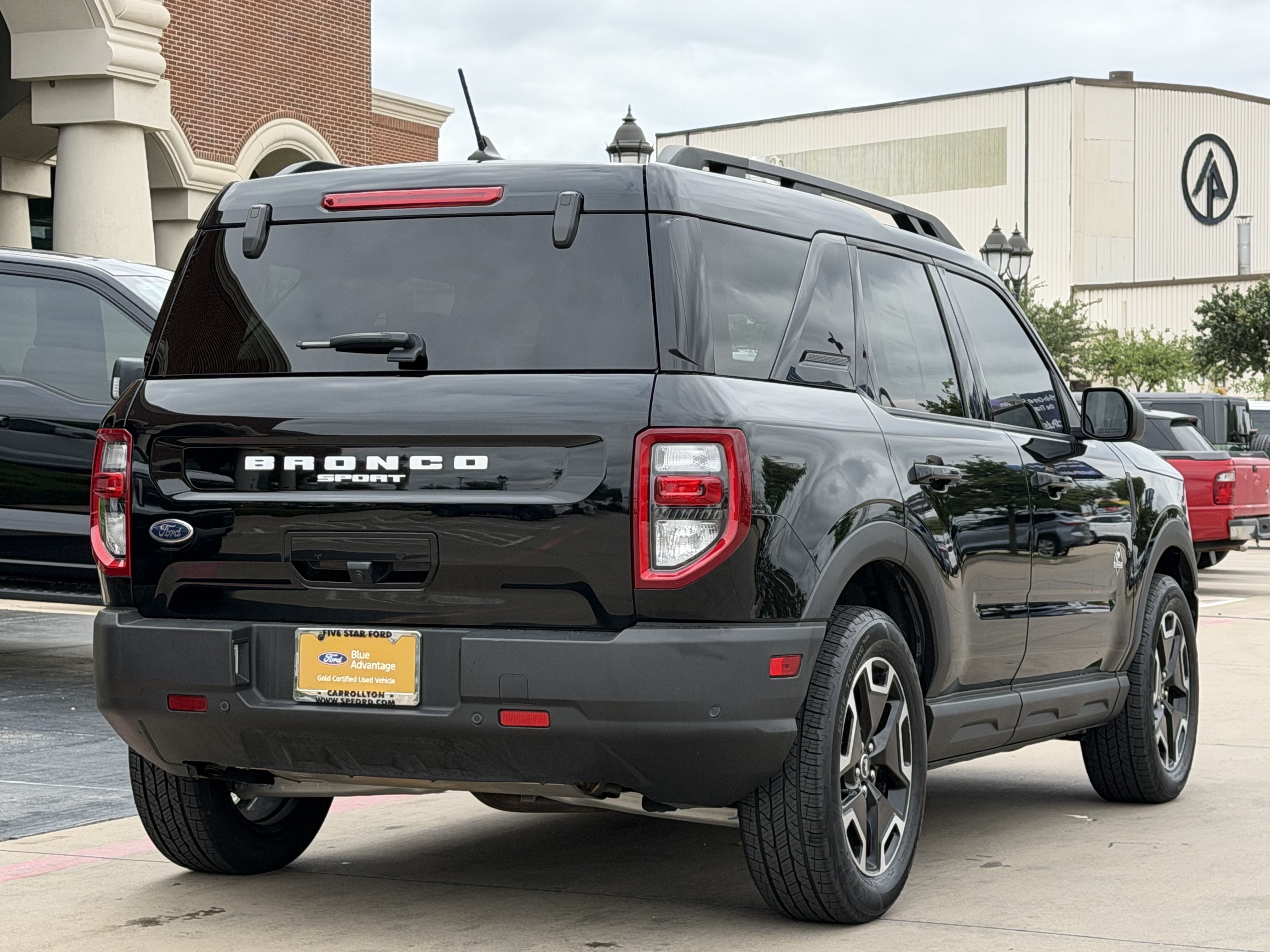 Certified 2023 Ford Bronco Sport Outer Banks AWD/4WD image 4