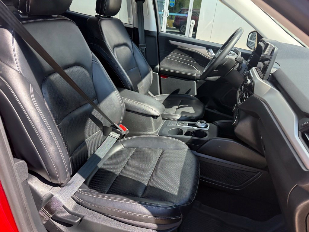 Certified 2021 Ford Escape SEL AWD/4WD image 15