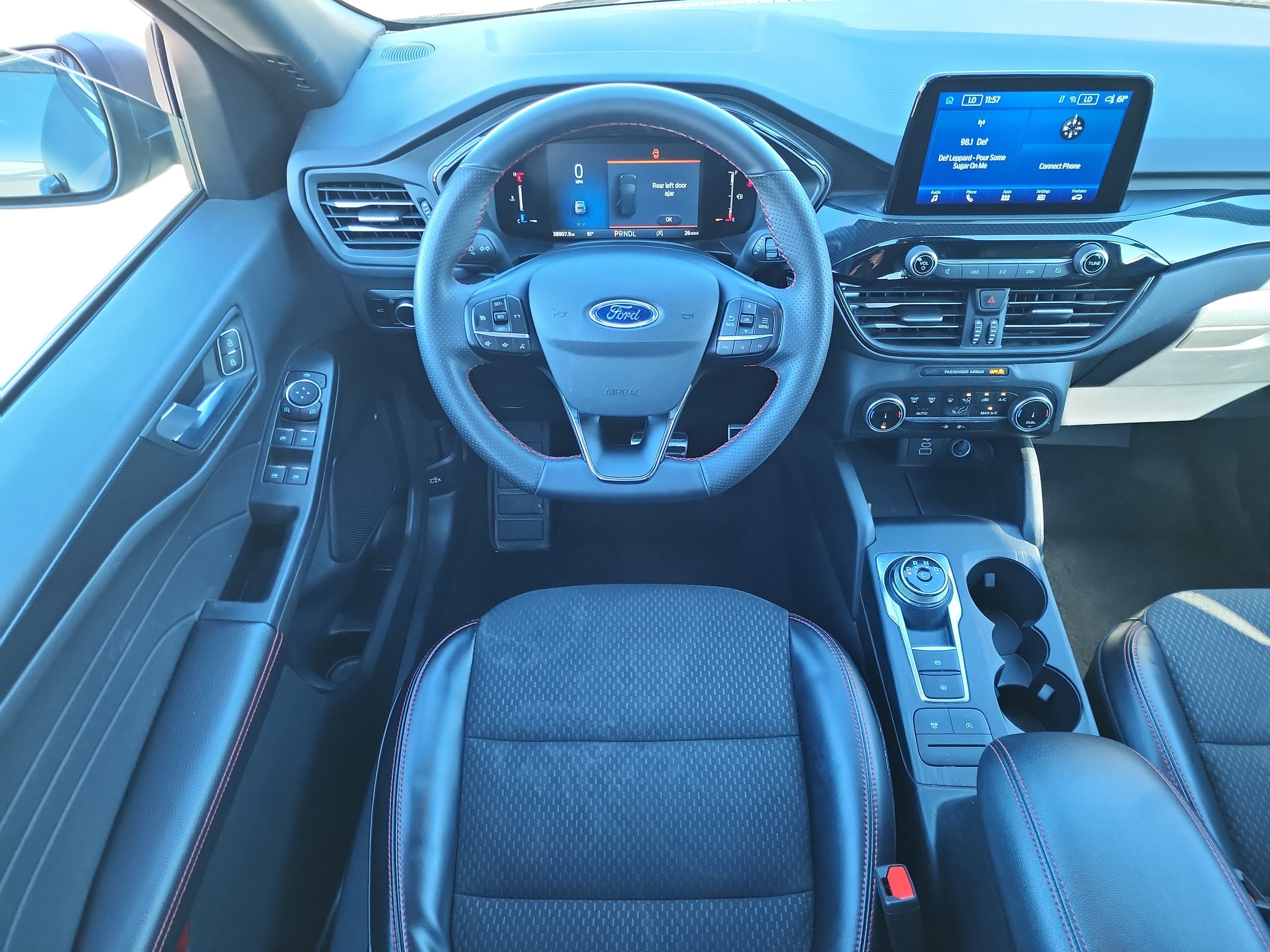 Certified 2024 Ford Escape ST-Line image 12