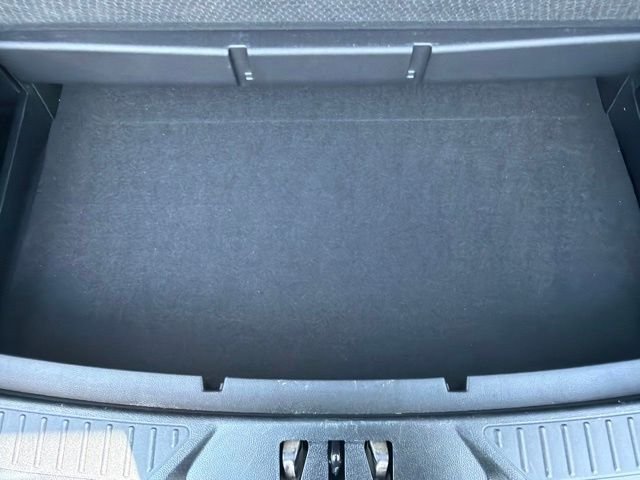 Certified 2022 Ford Explorer Limited w/ Equipment Group 301A AWD/4WD image 11