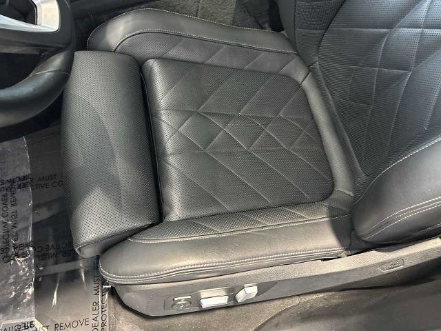 Used 2023 BMW X5 xDrive40i w/ Premium Essential Package image 19