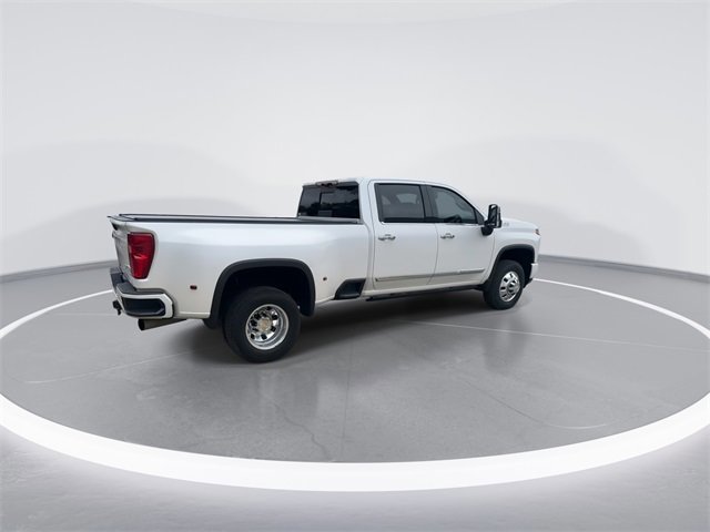 Used 2024 Chevrolet Silverado 3500 High Country w/ High Country Premium Package image 6
