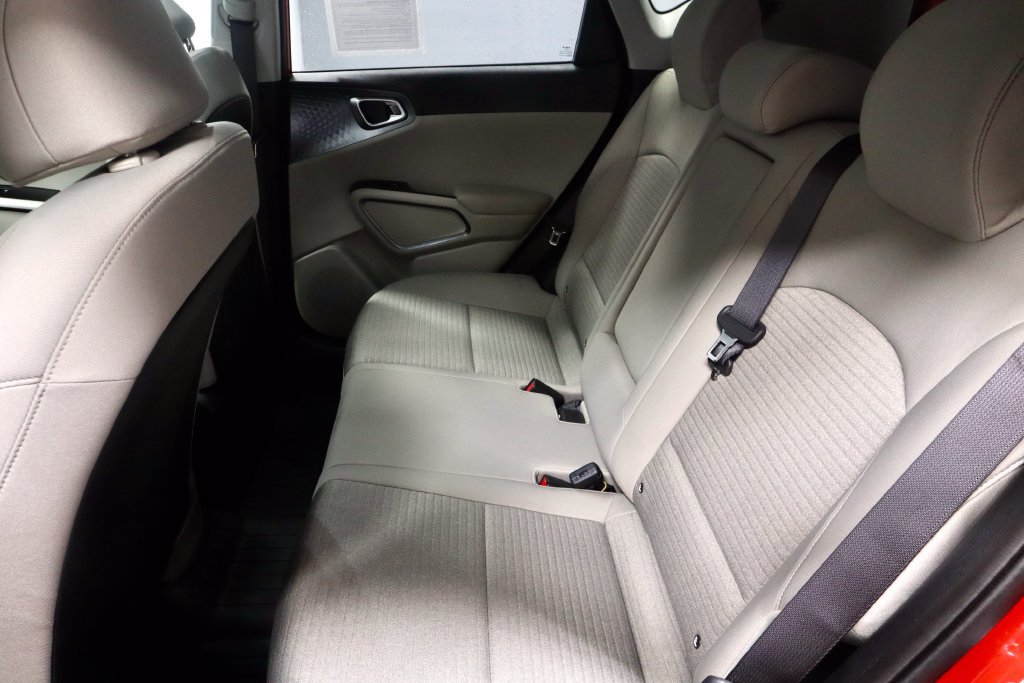 Used 2025 Kia Soul EX FWD image 23