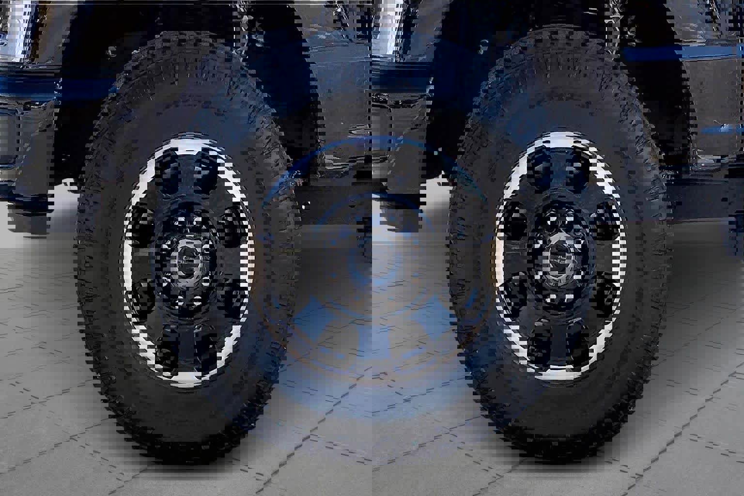 Certified 2024 Ford F350 Lariat w/ Tremor Off-Road Package image 11