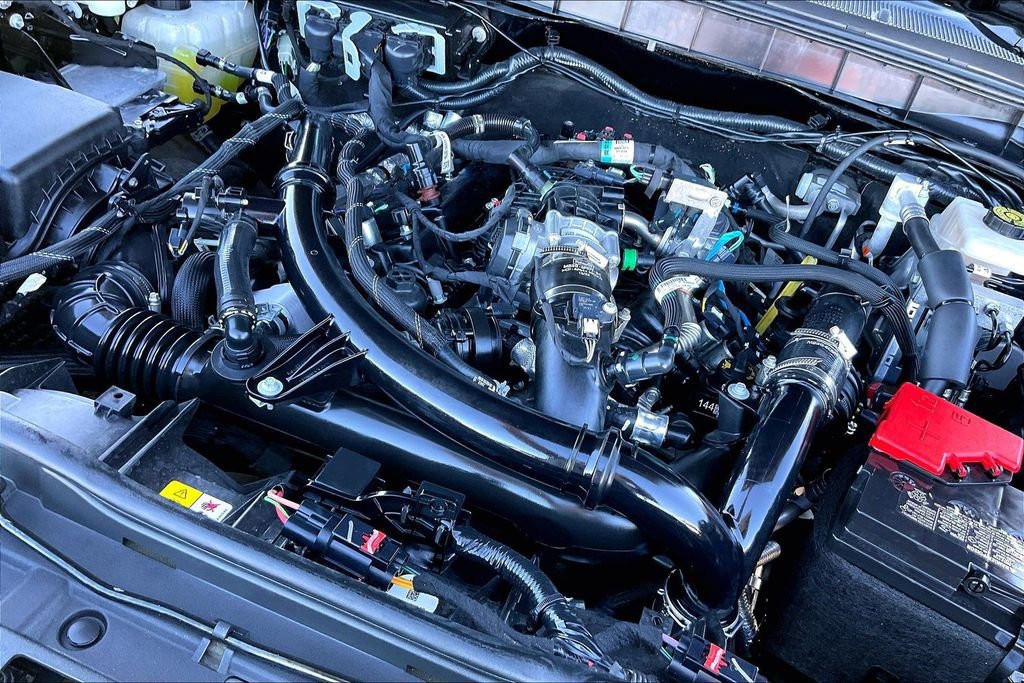 Certified 2024 Ford Bronco Wildtrak image 30