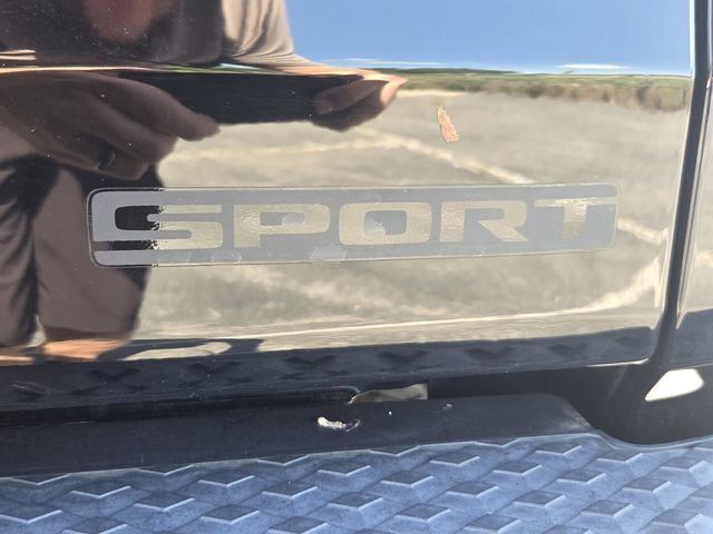 Used 2020 Jeep Gladiator Sport w/ Quick Order Package 24S AWD/4WD image 15