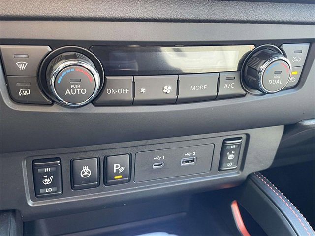 Used 2025 Nissan Frontier PRO-4X w/ Pro Convenience Package image 10