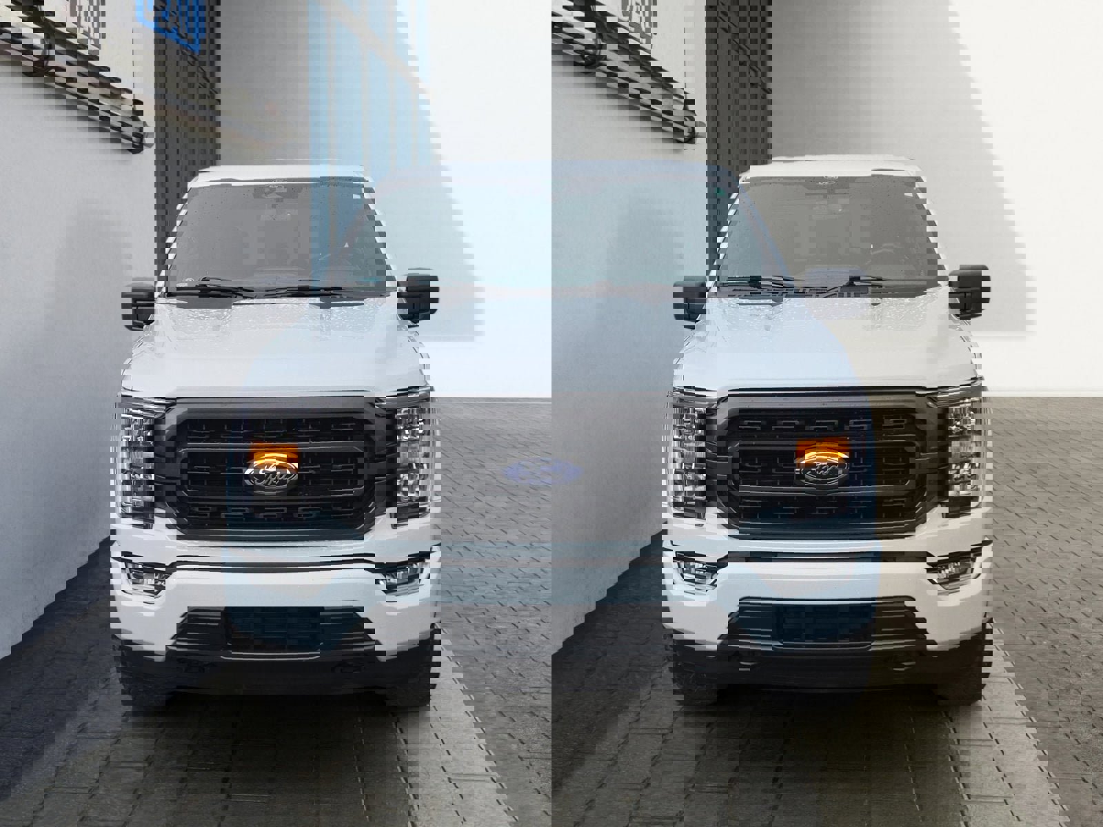 Certified 2022 Ford F150 XLT w/ Equipment Group 302A High image 8