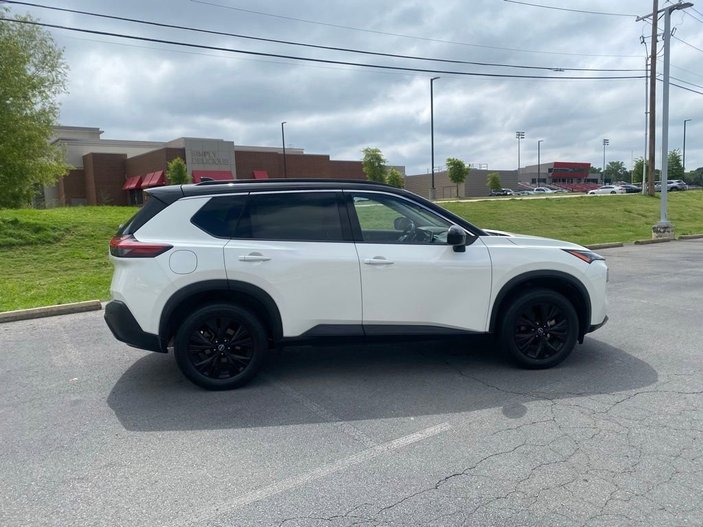 Used 2023 Nissan Rogue SV w/ SV Premium B Package AWD/4WD image 8