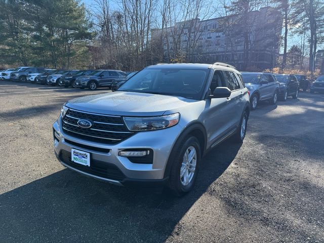 Certified 2022 Ford Explorer XLT w/ Equipment Group 202A image 12
