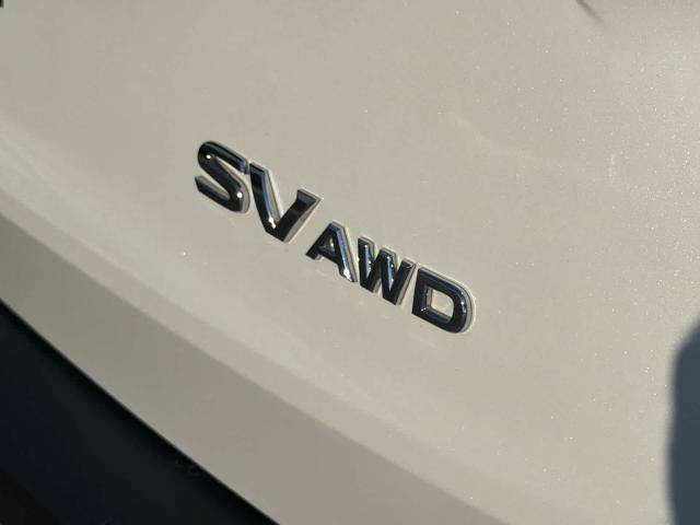 Used 2023 Nissan Rogue SV AWD/4WD image 28