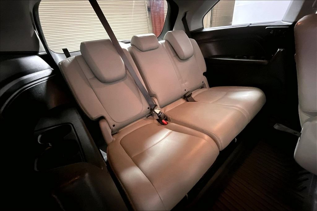 Used 2022 Honda Odyssey Touring image 23