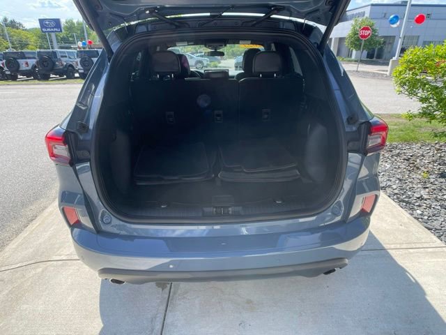 Certified 2023 Ford Escape ST-Line w/ Tech Pack #1 AWD/4WD image 35