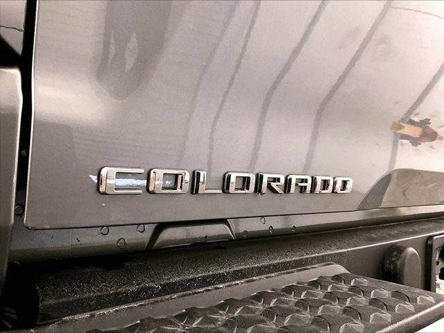 Used 2024 Chevrolet Colorado LT w/ LT Convenience Package AWD/4WD image 13