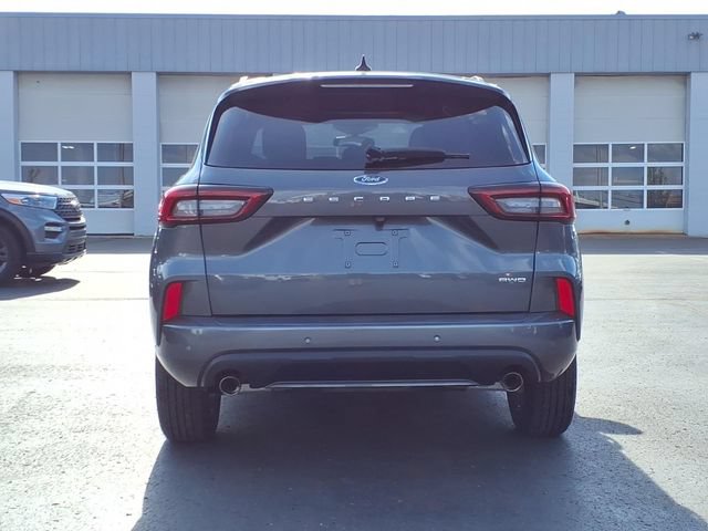 Certified 2023 Ford Escape ST-Line w/ Tech Pack #1 AWD/4WD image 6