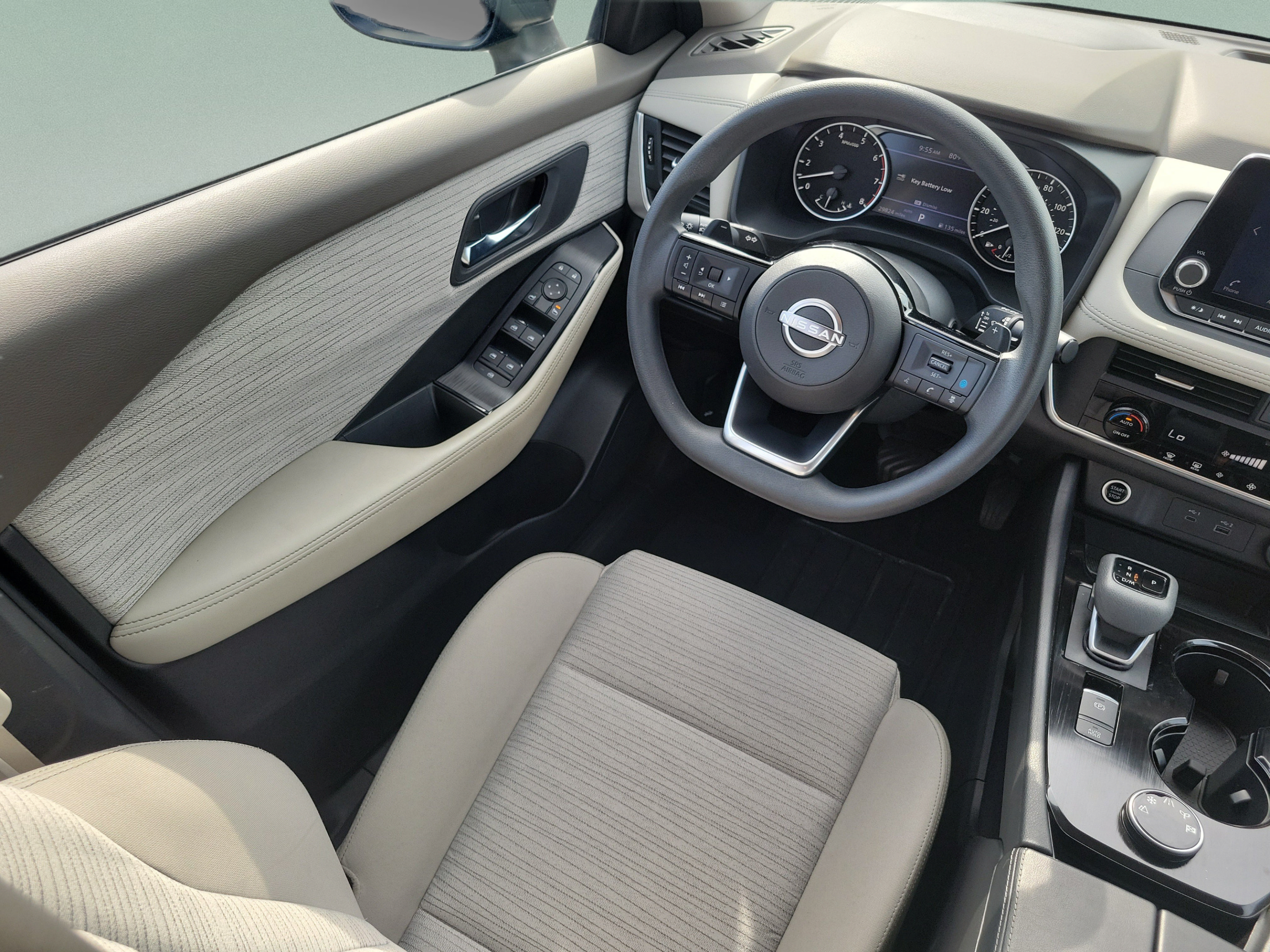 Used 2023 Nissan Rogue SV AWD/4WD image 12