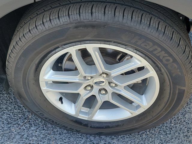 Certified 2025 Ford Explorer Active w/ Active Comfort Package RWD image 8