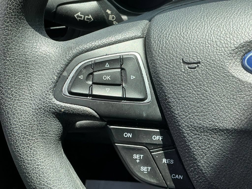 Certified 2019 Ford Escape SE FWD image 32