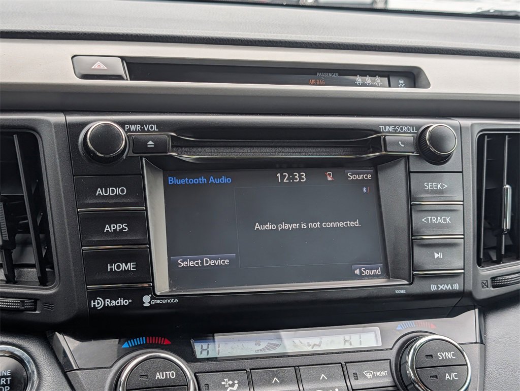 Used 2018 Toyota RAV4 XLE image 22