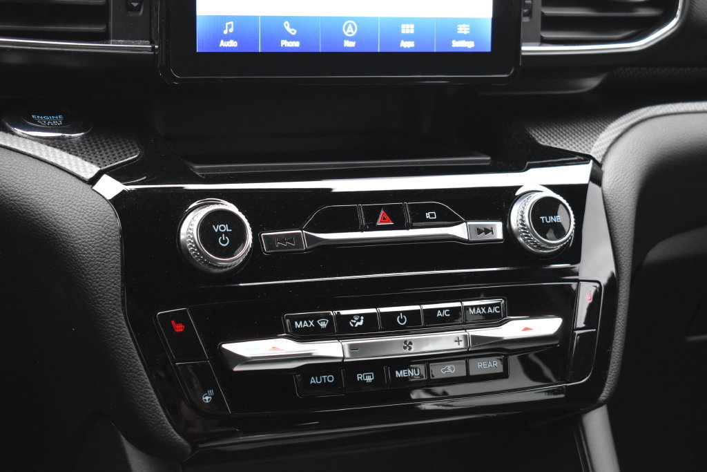Certified 2023 Ford Explorer ST-Line AWD/4WD image 19