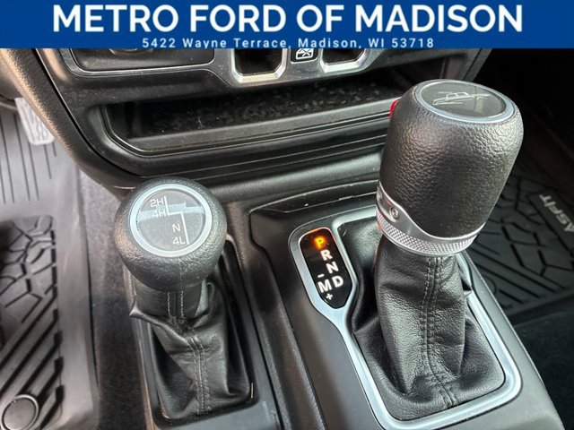 Used 2023 Jeep Gladiator Sport AWD/4WD image 24