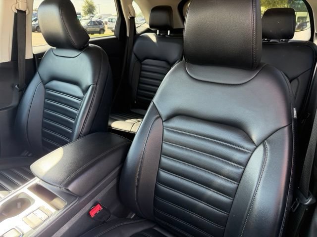 Certified 2024 Ford Edge SEL AWD/4WD image 10