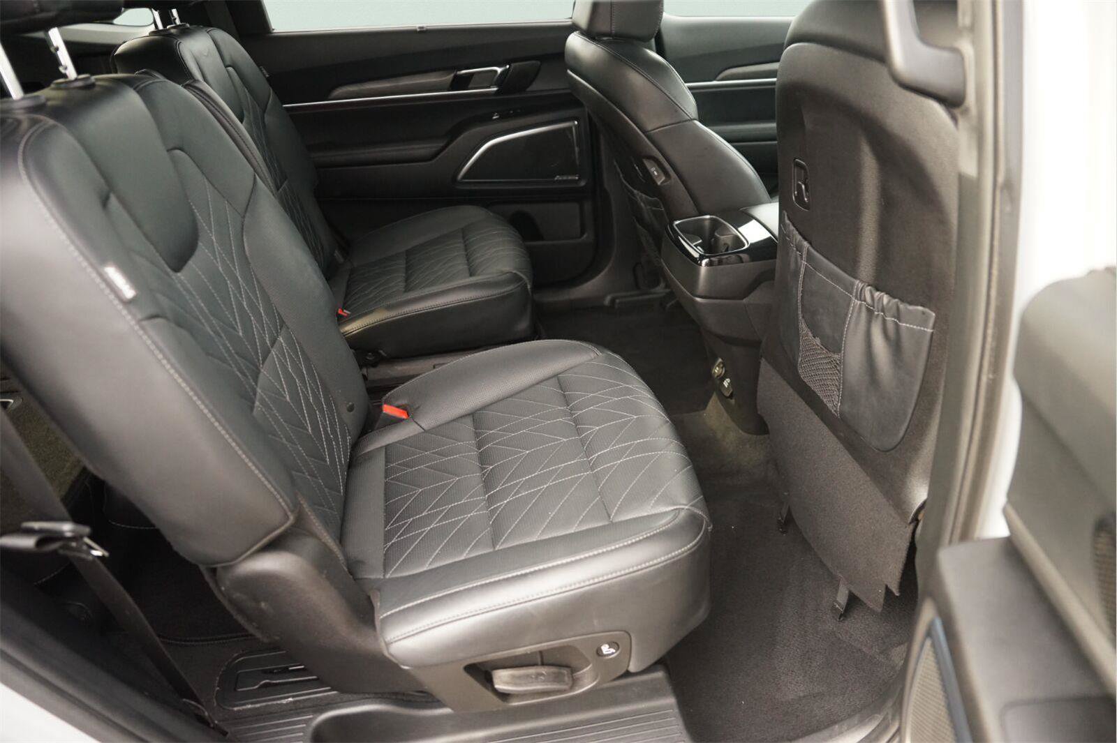Used 2024 Kia Telluride SX Prestige X-Pro AWD/4WD image 16
