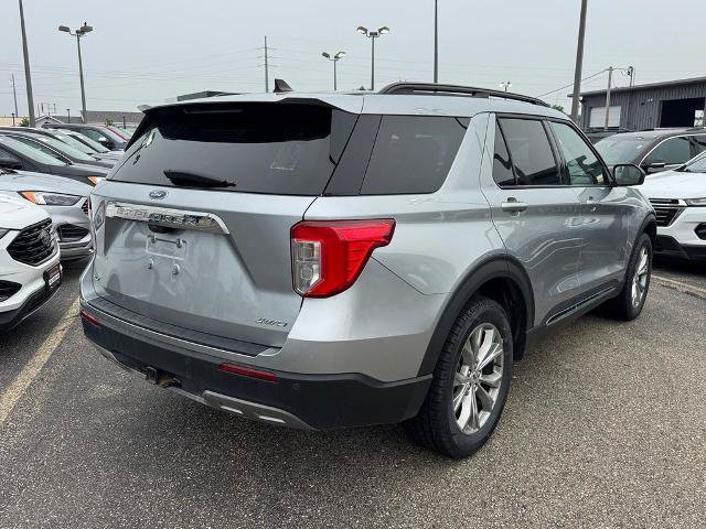 Certified 2022 Ford Explorer XLT w/ Equipment Group 202A AWD/4WD image 5