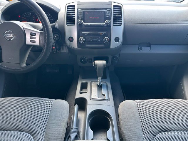 Used 2018 Nissan Frontier SV AWD/4WD image 16