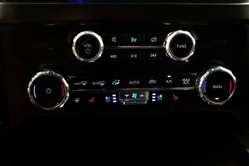 Certified 2023 Ford F350 Lariat AWD/4WD image 30