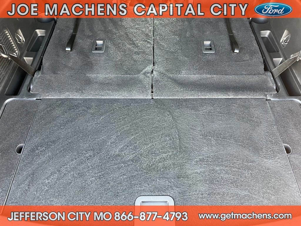 Certified 2023 Ford Explorer XLT w/ Equipment Group 202A image 10