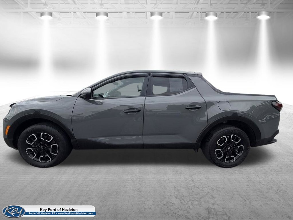 Used 2024 Hyundai Santa Cruz SE FWD image 4
